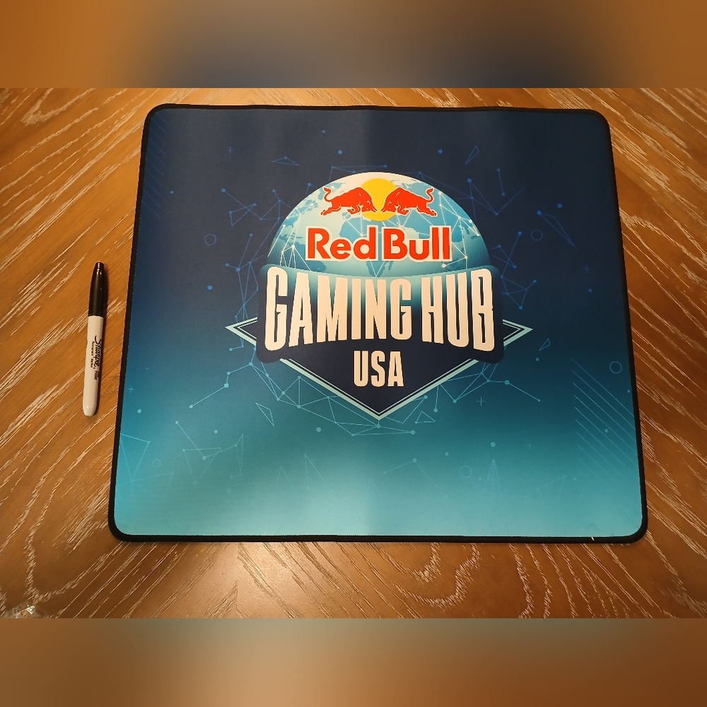Red Bull Gaming Hub Mouse Pad - Blue